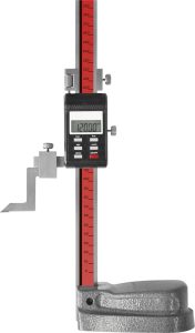 Výškomer a rysovací prístroj