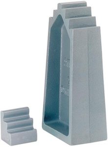 Stupňovitý podstavec DIN6318 320/282