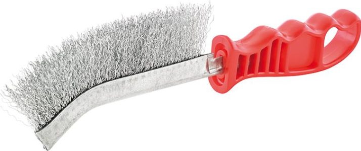 Univerzálna ručná kefa s násadou