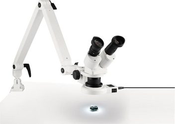 Stereomikroskop na pozorovanie v dopadajúcomsvetle s pružinovým kĺbovým ramenom 10x/20x