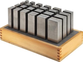 Sada paralelných podložiek P L 150 mm v drevenom stojane AMF